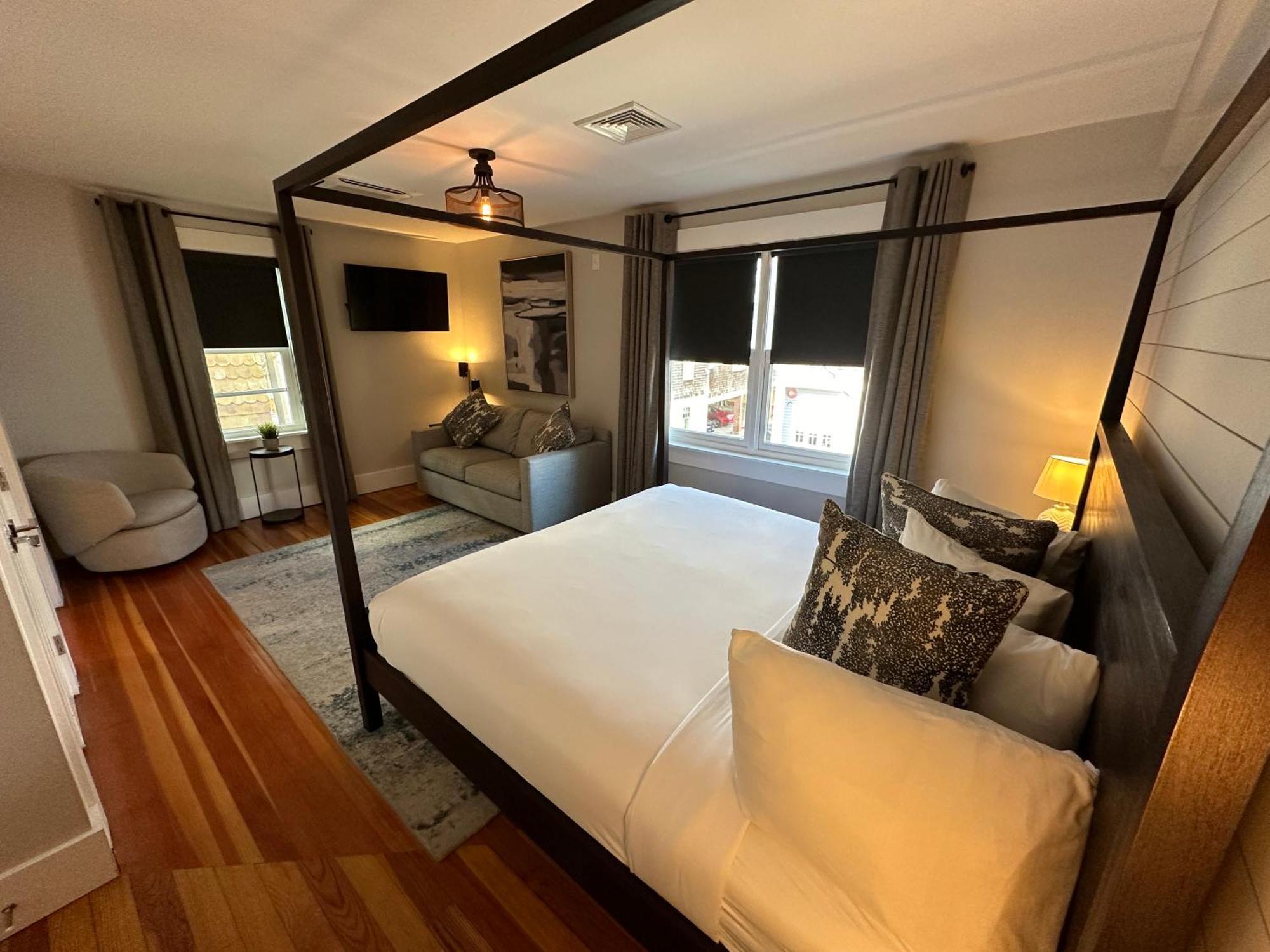 Entire Modern 7 Unit 7 Bath Boutique Inn Ньюпорт Екстер'єр фото