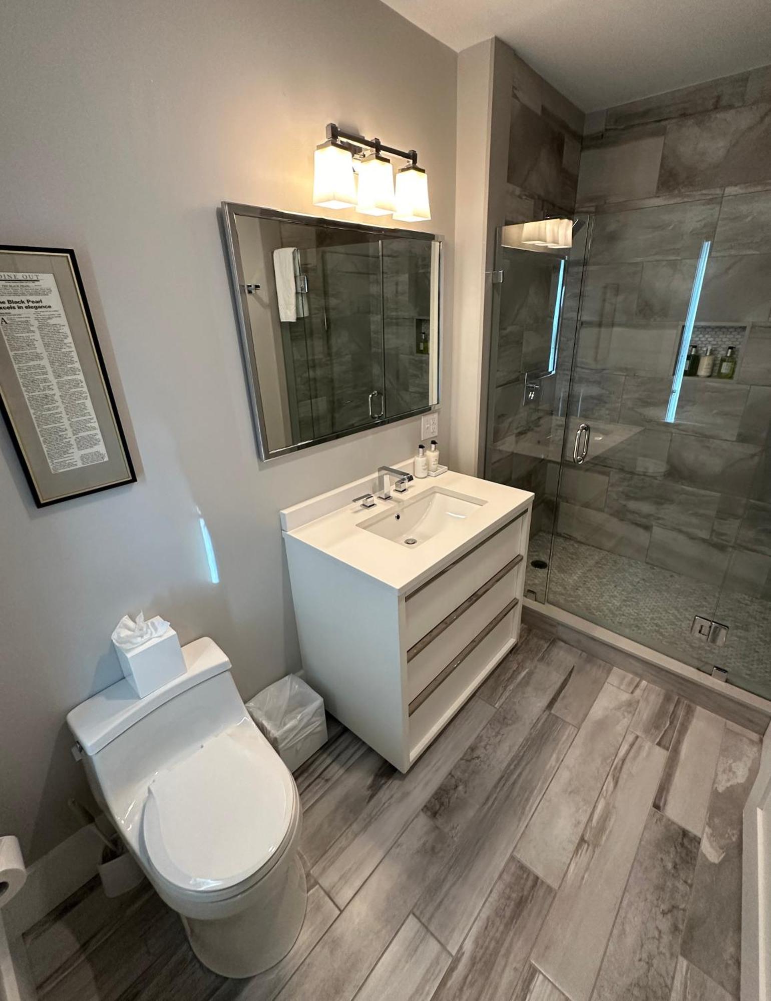 Entire Modern 7 Unit 7 Bath Boutique Inn Ньюпорт Екстер'єр фото